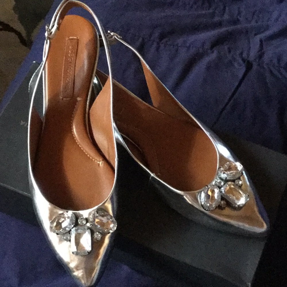 BCBG Maxazria  silver metallic flats
